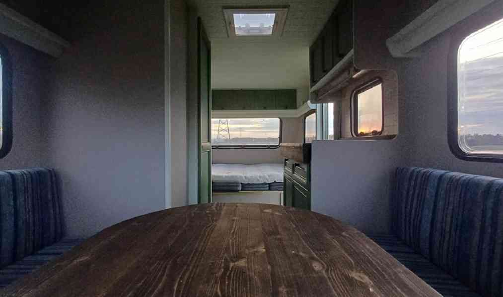 Karavan Dethieffs Nomad + toaleta/předstan/100 km/nová STK - foto 10