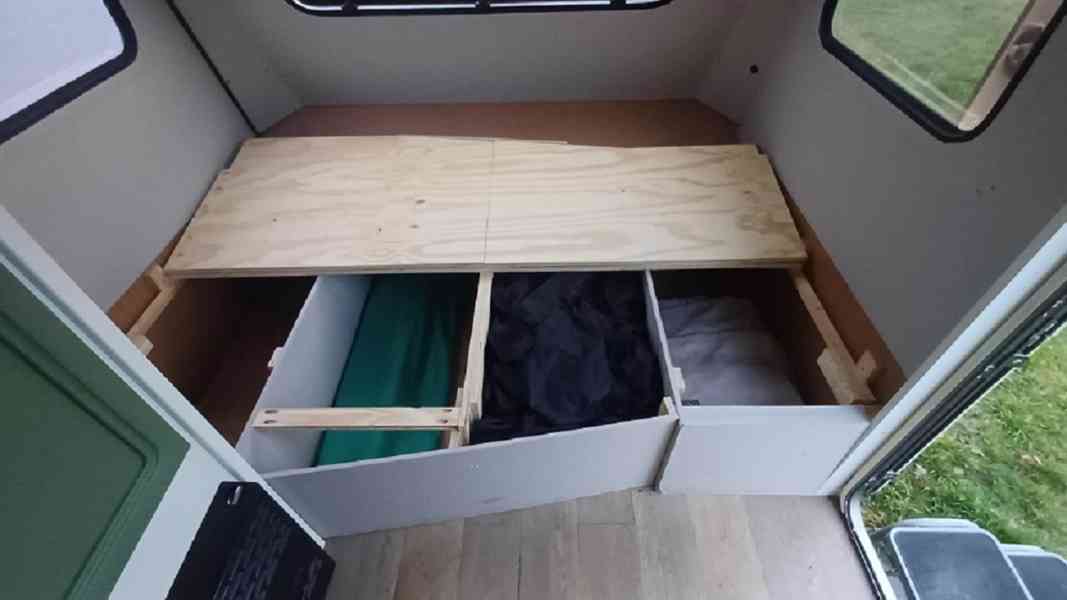 Karavan Dethieffs Nomad + toaleta/předstan/100 km/nová STK - foto 12