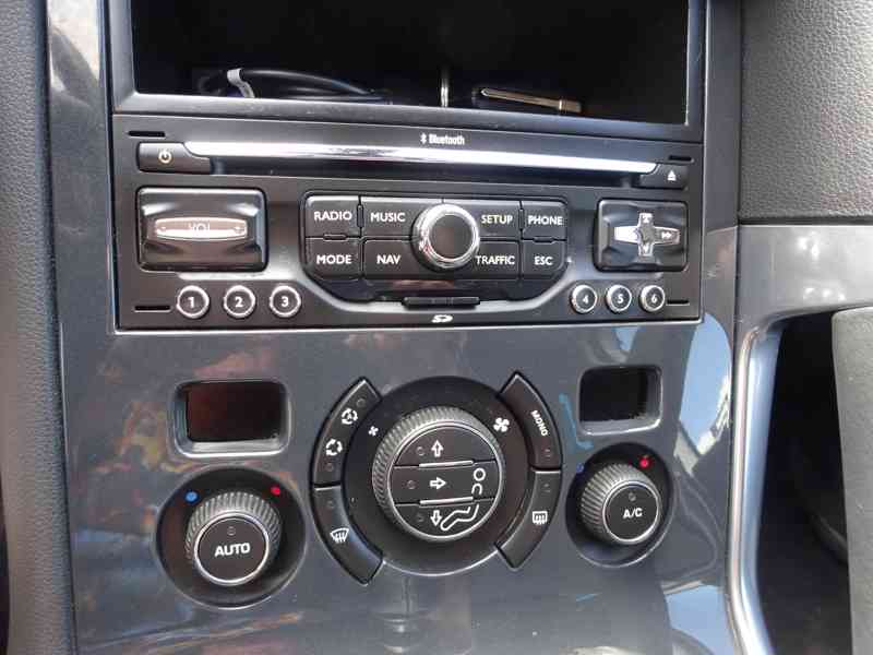 Peugeot 3008 2.0 HDI r.v.2010 (110 kw) Koupeno ČR - foto 8