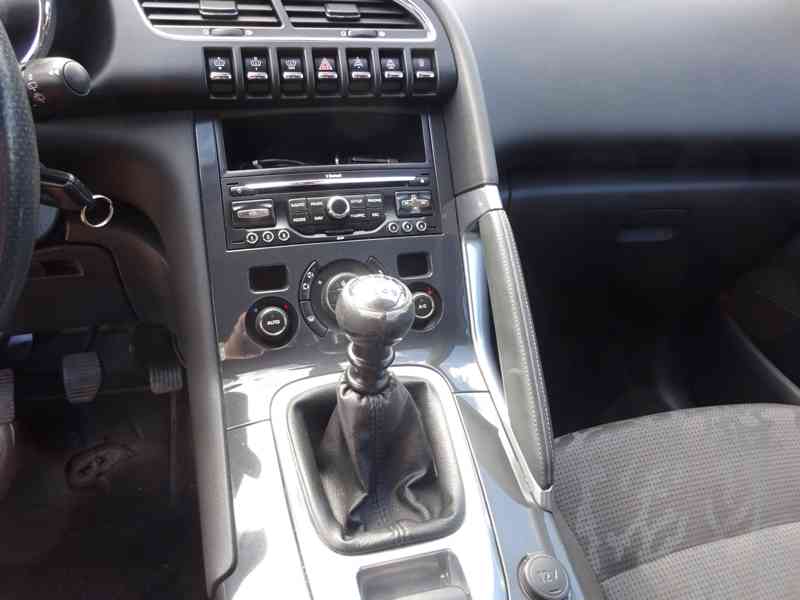 Peugeot 3008 2.0 HDI r.v.2010 (110 kw) Koupeno ČR - foto 9