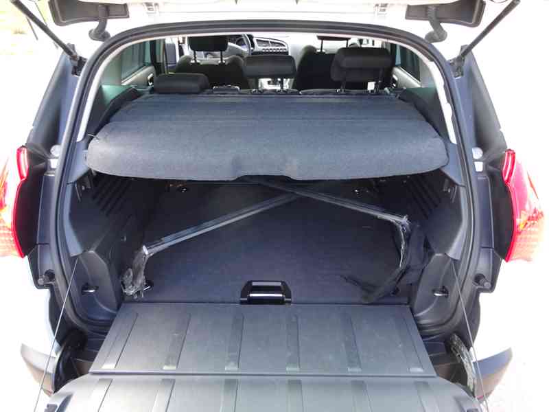 Peugeot 3008 2.0 HDI r.v.2010 (110 kw) Koupeno ČR - foto 16
