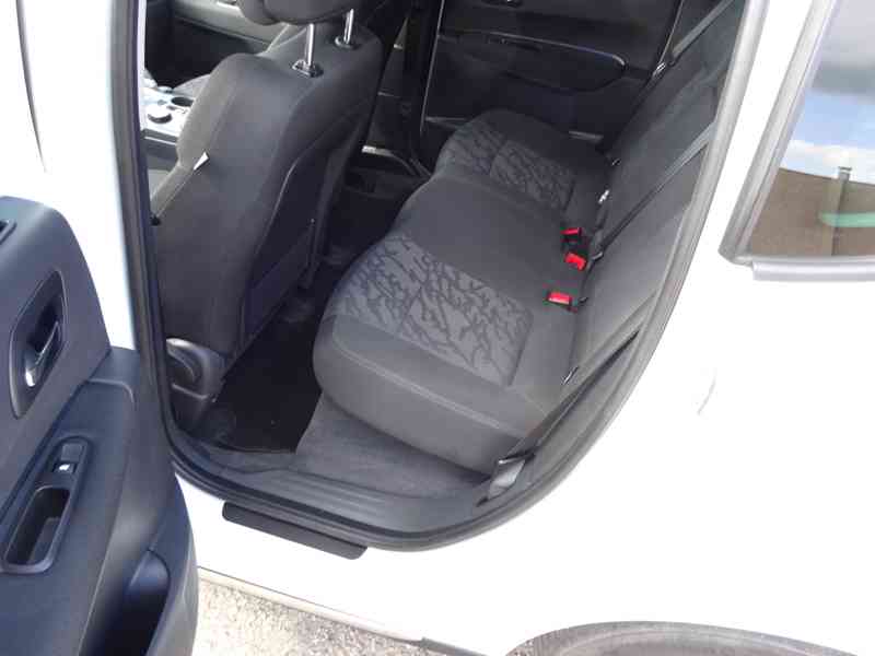 Peugeot 3008 2.0 HDI r.v.2010 (110 kw) Koupeno ČR - foto 15