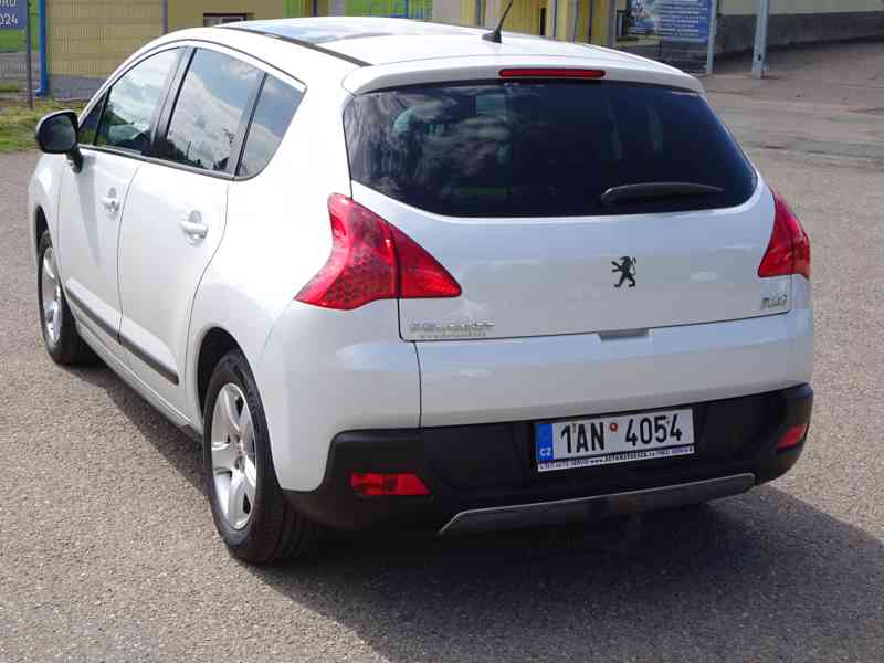 Peugeot 3008 2.0 HDI r.v.2010 (110 kw) Koupeno ČR - foto 4