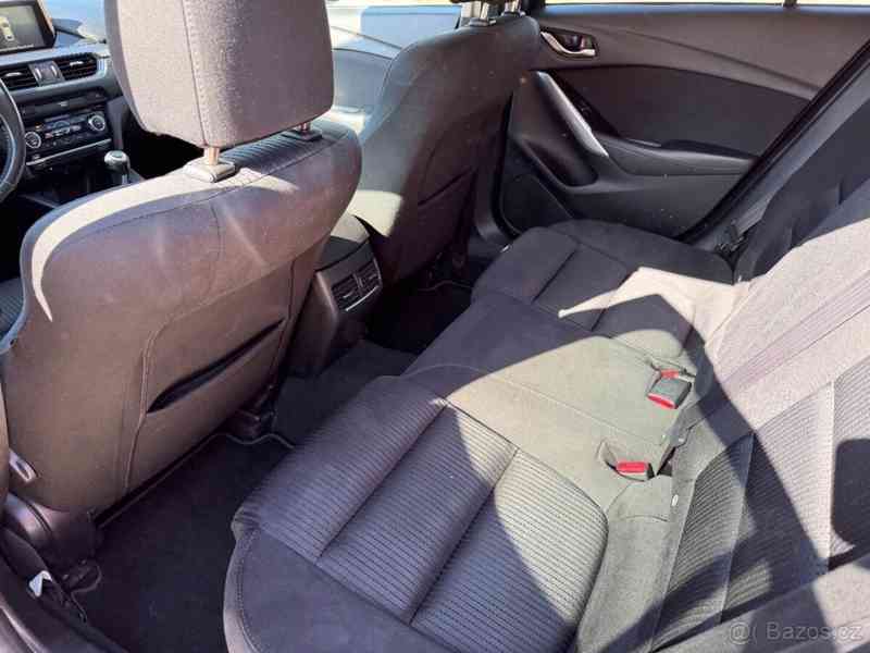 Mazda 6 2,2 - foto 10
