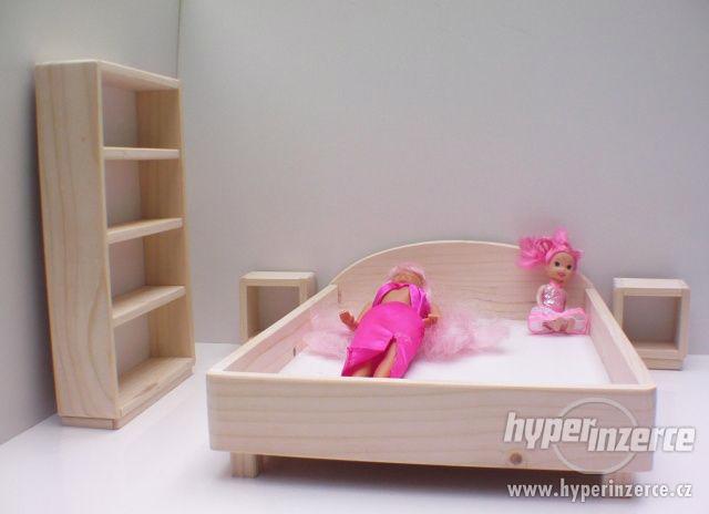dřevěný nábytek pro panenky ložnice - foto 1