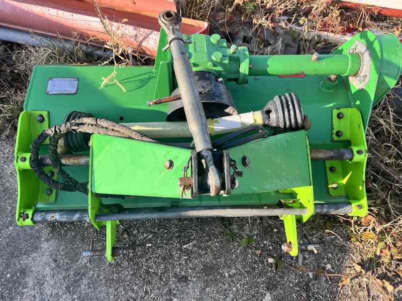 Malotraktor kolový GOLDONI s radlicí a 2 mulčovači - foto 7