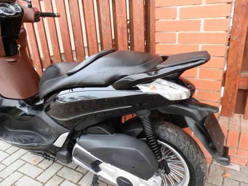 Piaggio Beverly 125 - foto 5