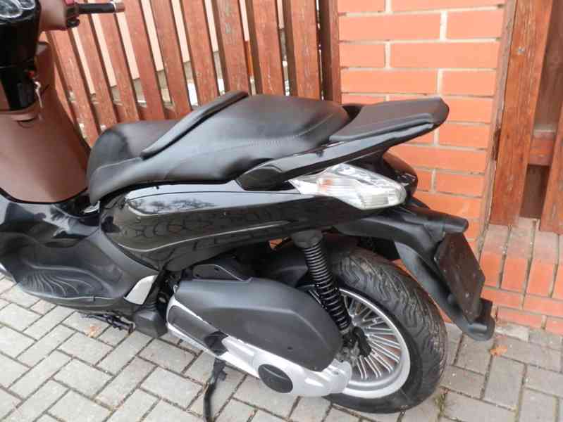 Piaggio Beverly 125 - foto 14