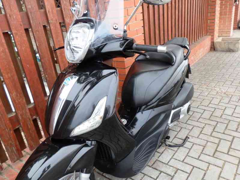 Piaggio Beverly 125 - foto 12