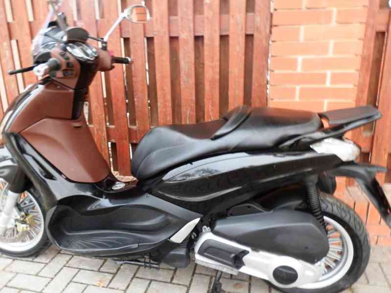 Piaggio Beverly 125 - foto 4