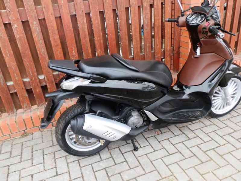 Piaggio Beverly 125 - foto 18