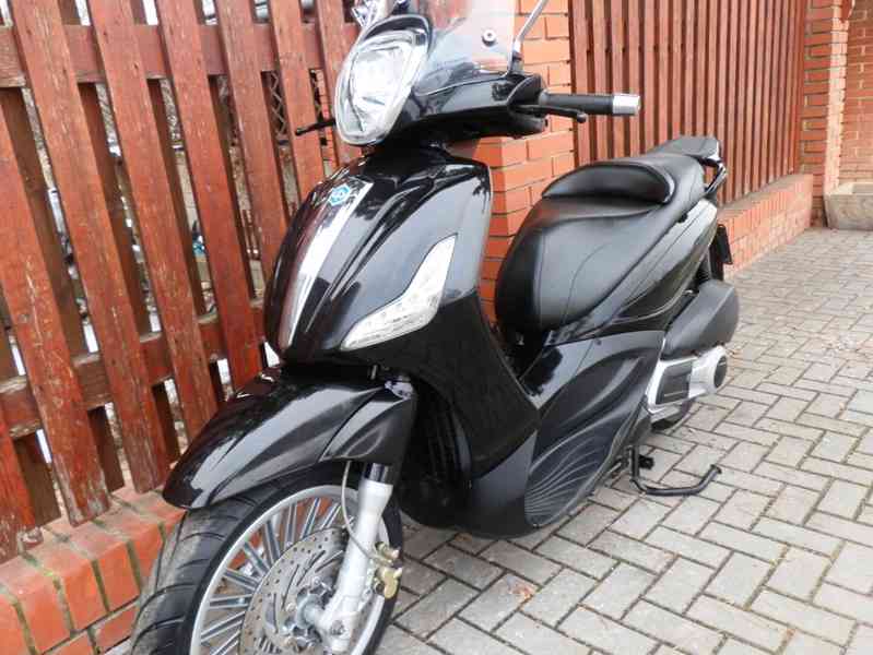 Piaggio Beverly 125 - foto 2