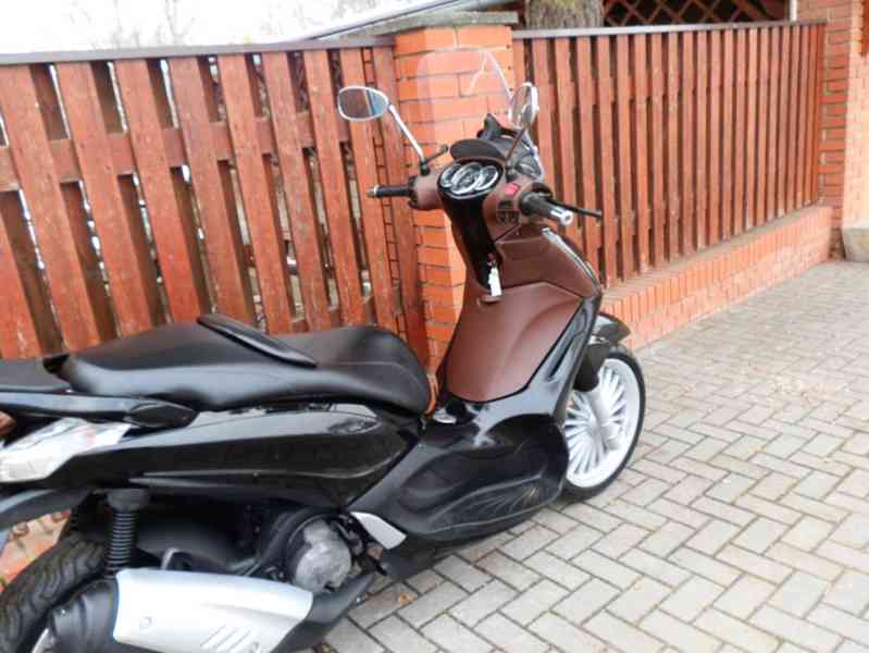 Piaggio Beverly 125 - foto 20