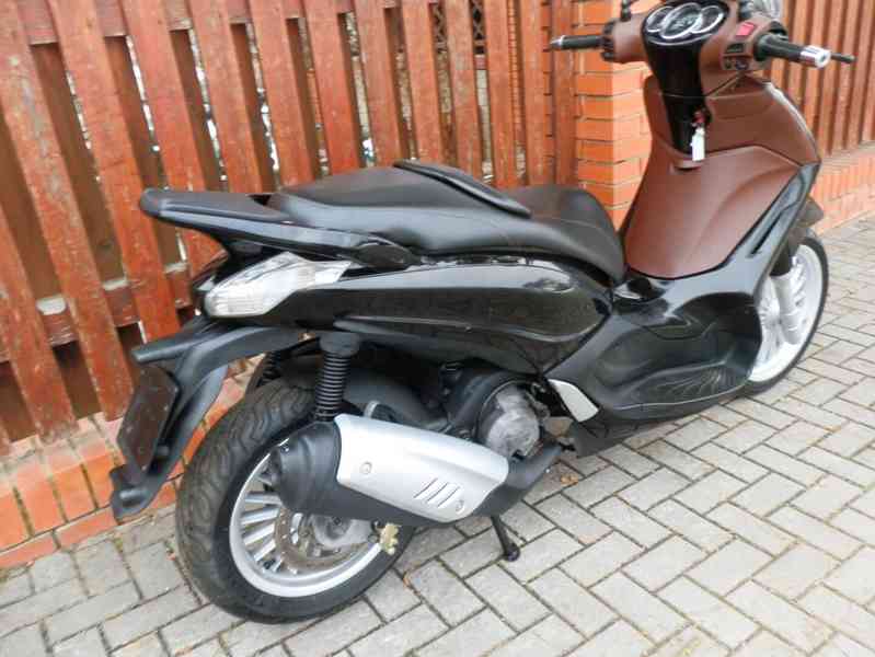 Piaggio Beverly 125 - foto 24