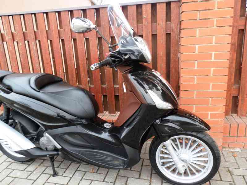 Piaggio Beverly 125 - foto 16