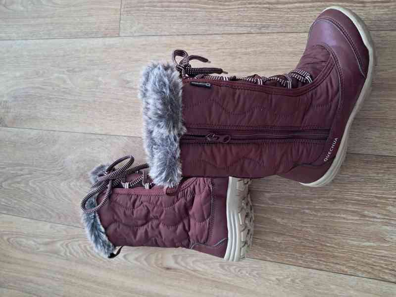 Dívčí zimní boty pěkný stav - foto 2