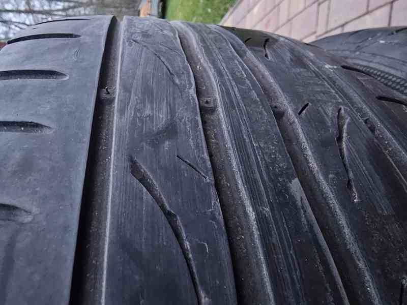Disky Ford 17", 5 šroubů, 2ks letní pneu - foto 3