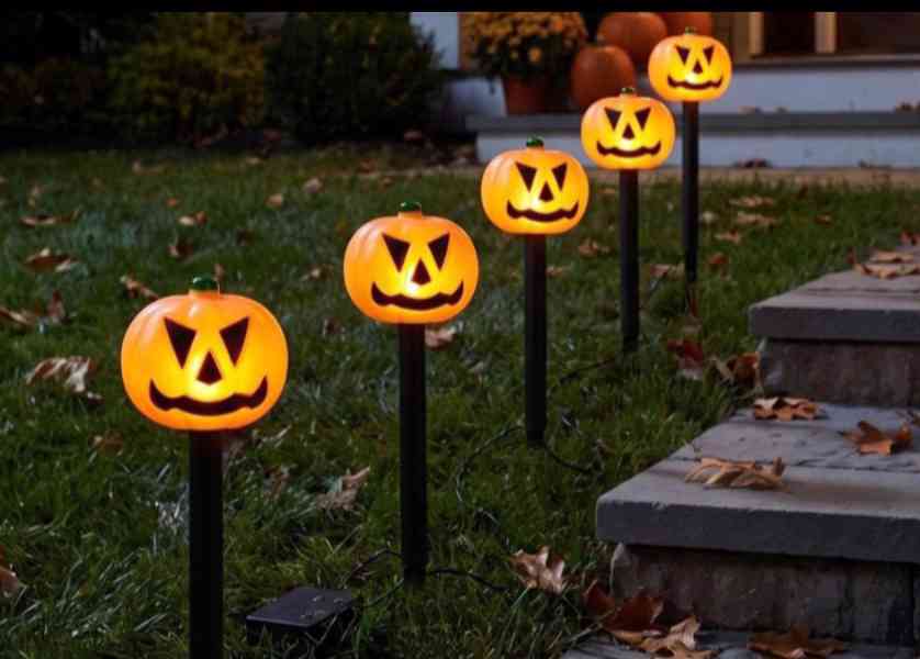 Různé Halloweenské doplňky  - foto 2