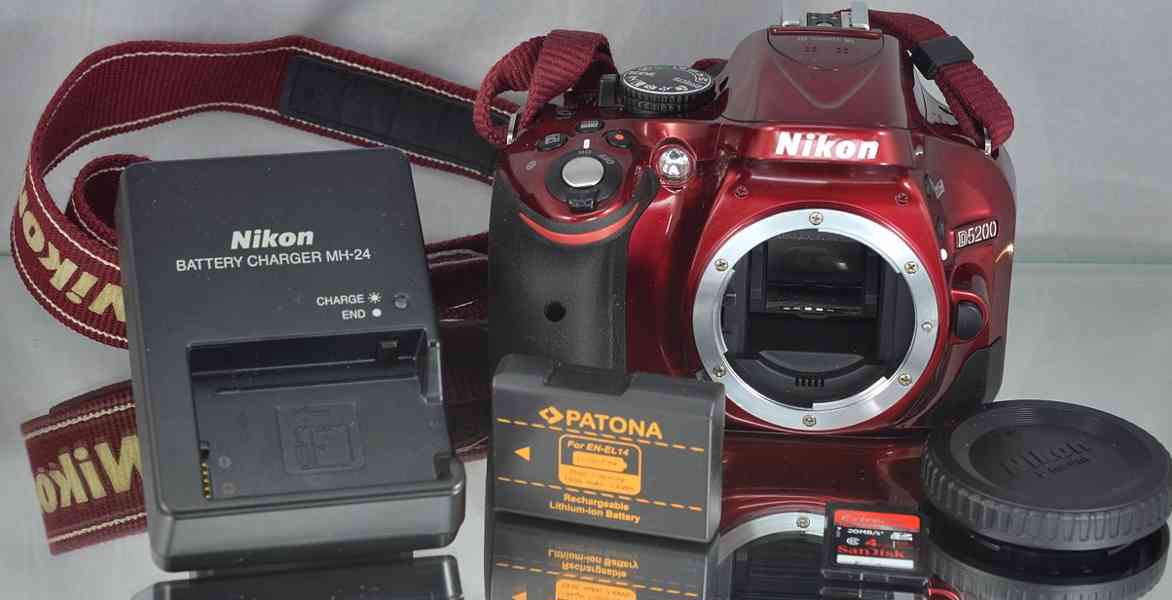 Nikon D5200 **APS-C 24,1 MPix *Full HDV* 9200 Exp. - foto 3
