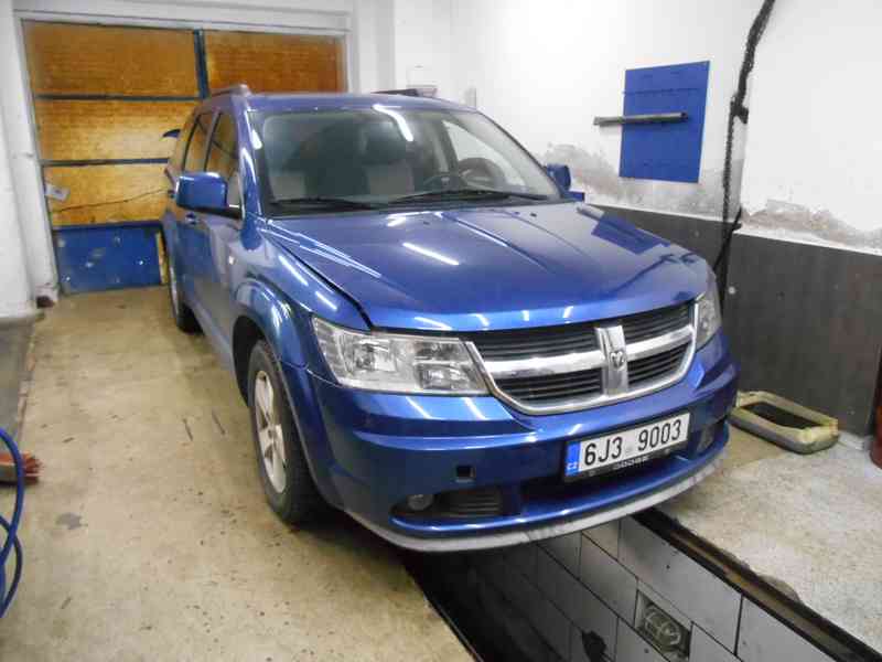 Dodge Journey 2,0 CRDi 2009 - Náhradní díly - foto 3