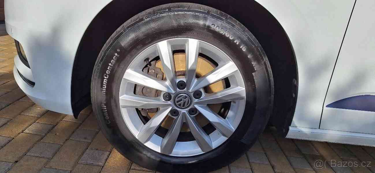 Volkswagen Touran 1,4 TSI rok.výr.6/2016.Nájezd 141T - foto 16