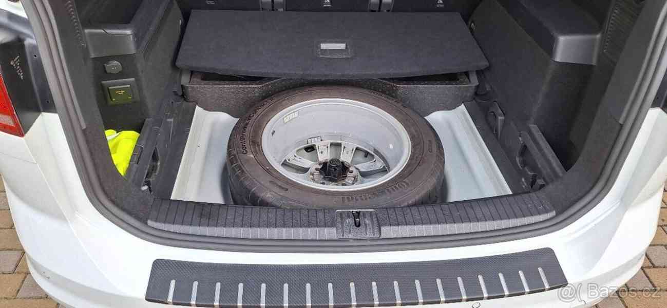 Volkswagen Touran 1,4 TSI rok.výr.6/2016.Nájezd 141T - foto 12