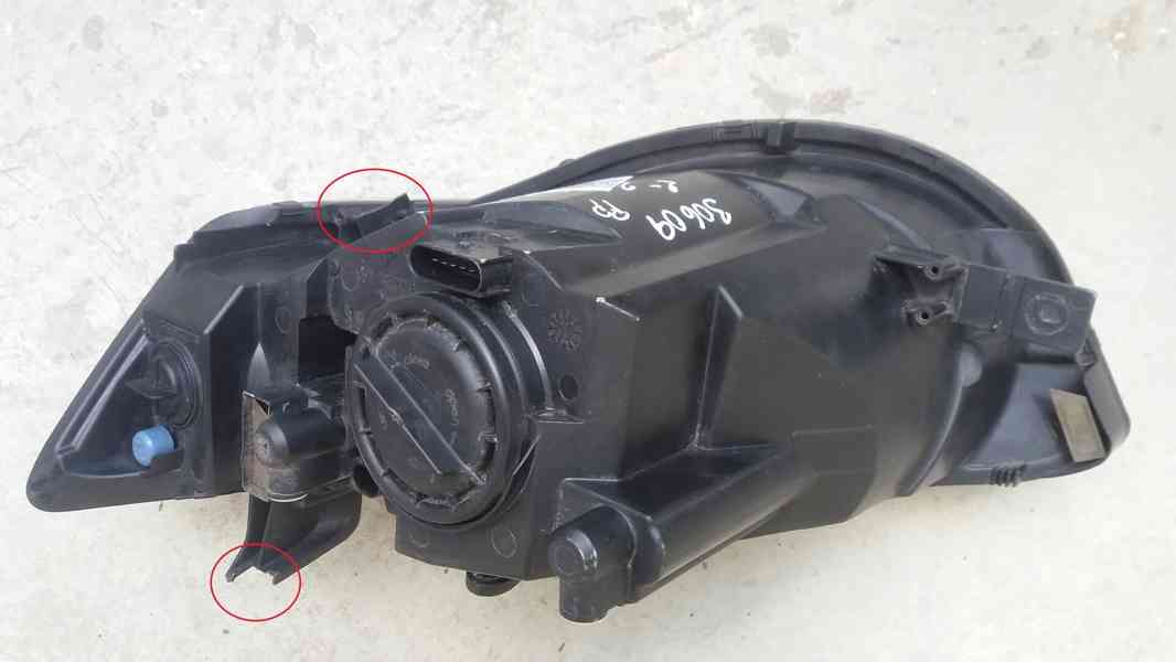 Přední světlo PRAVÉ pro Mitsubishi Colt VI (Z30) 30124930200 - foto 4