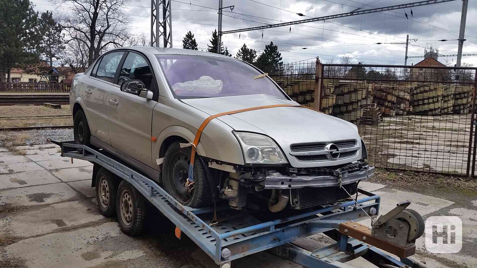 opel vectra C 2.2DTI ll - najeto 154 tis - foto 1