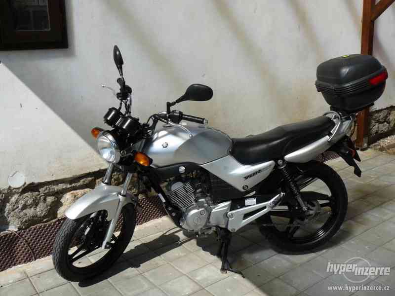 Yamaha YBR 125 - foto 1