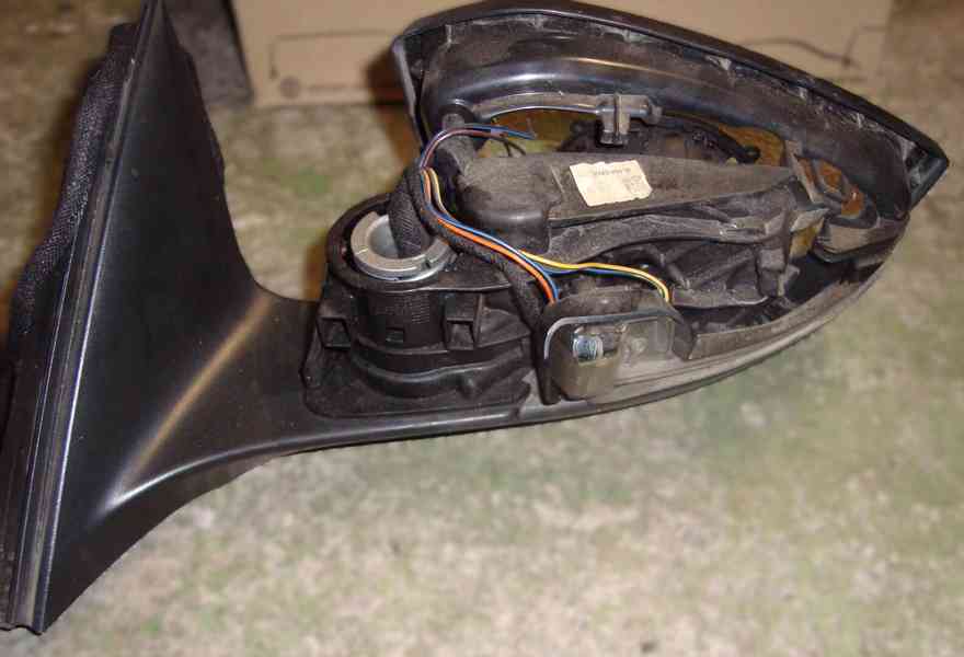 škoda Superb 3 LK levé zrcátko - foto 4