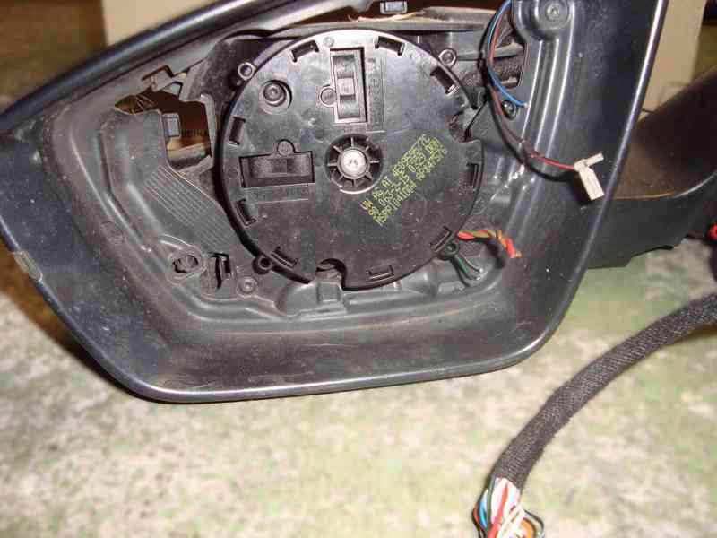 škoda Superb 3 LK levé zrcátko - foto 3