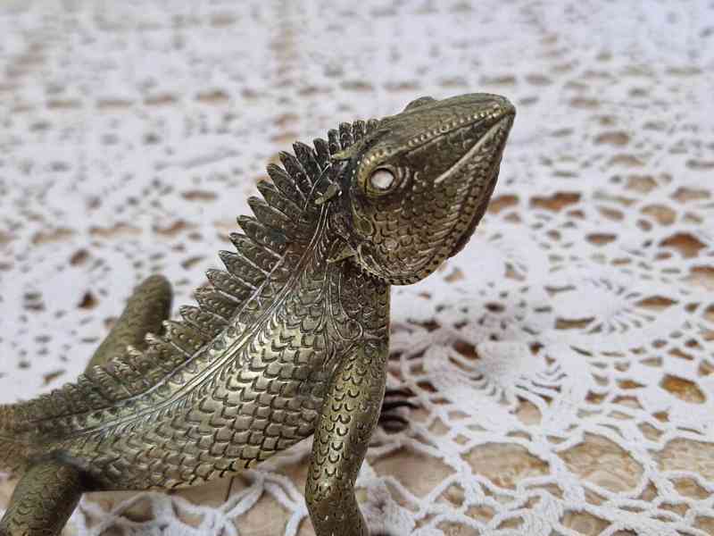 Krásná stará Bronzová Socha Ještěr - foto 2