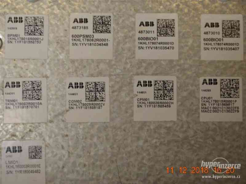 ABB Ochrana a ovládání podavače REF630 IEC - foto 2