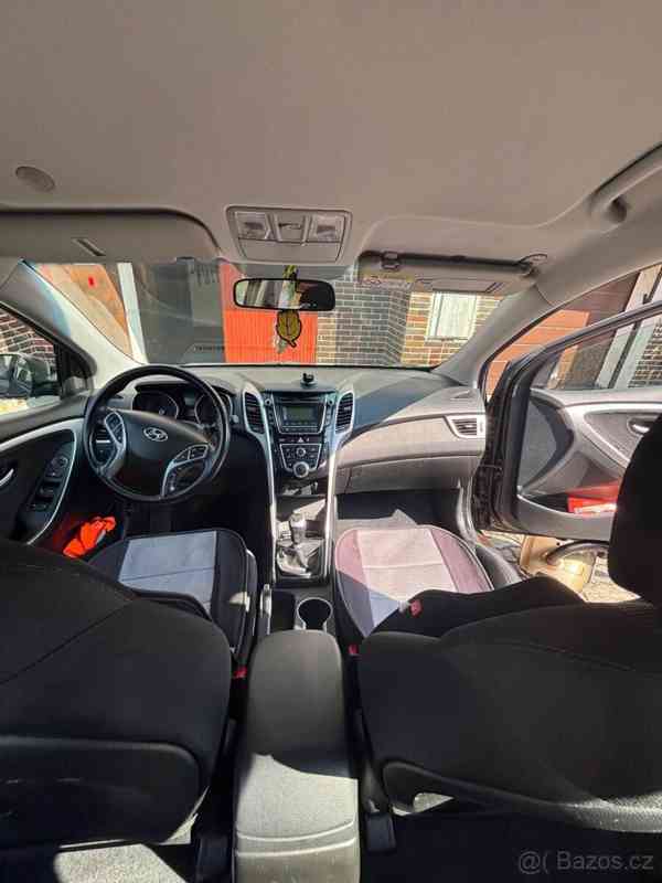 Hyundai i30 1,6   gdi 99kw - foto 7