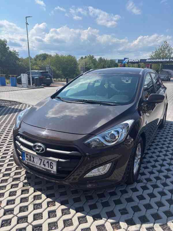 Hyundai i30 1,6   gdi 99kw - foto 6