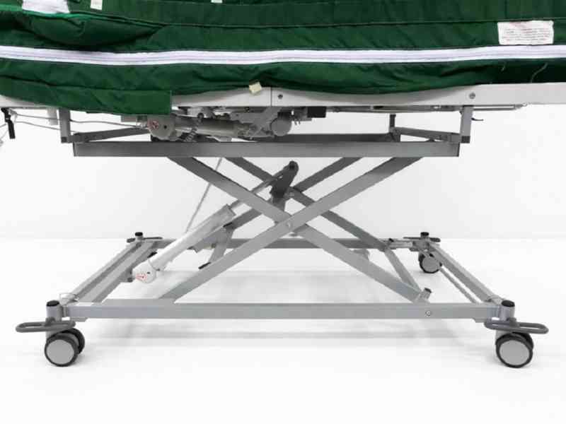 Elektricky polohovací lůžko Posey 8080  - foto 3