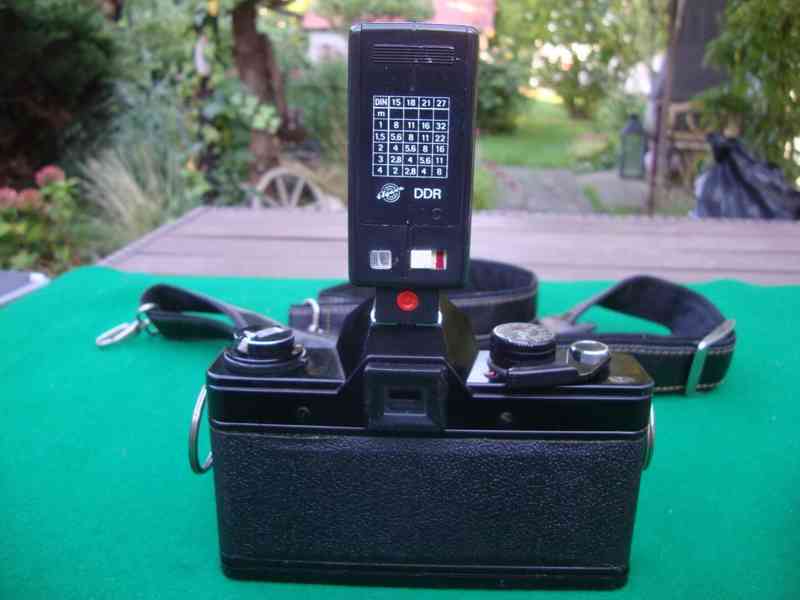 Foto fotoaparát PRAKTICA PLC 2 + objektiv Helios 44-2 58mm - foto 4