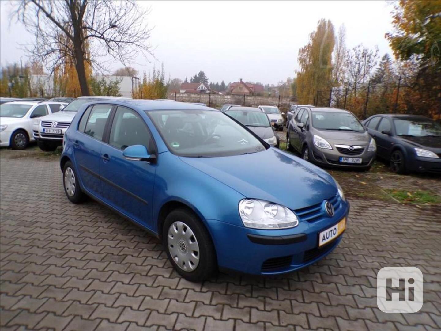 VW Golf 1,4 16V KLIMA,TAŽ.ZAŘ.-Hned odjíždíte - foto 1