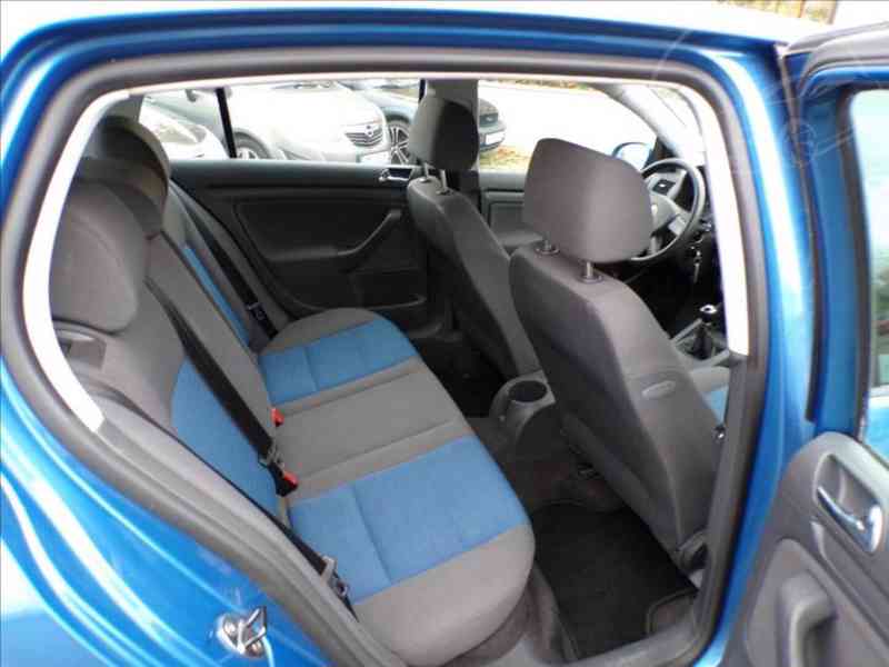 VW Golf 1,4 16V KLIMA,TAŽ.ZAŘ.-Hned odjíždíte - foto 10