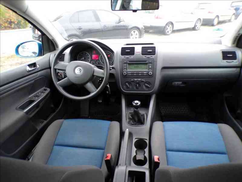 VW Golf 1,4 16V KLIMA,TAŽ.ZAŘ.-Hned odjíždíte - foto 5