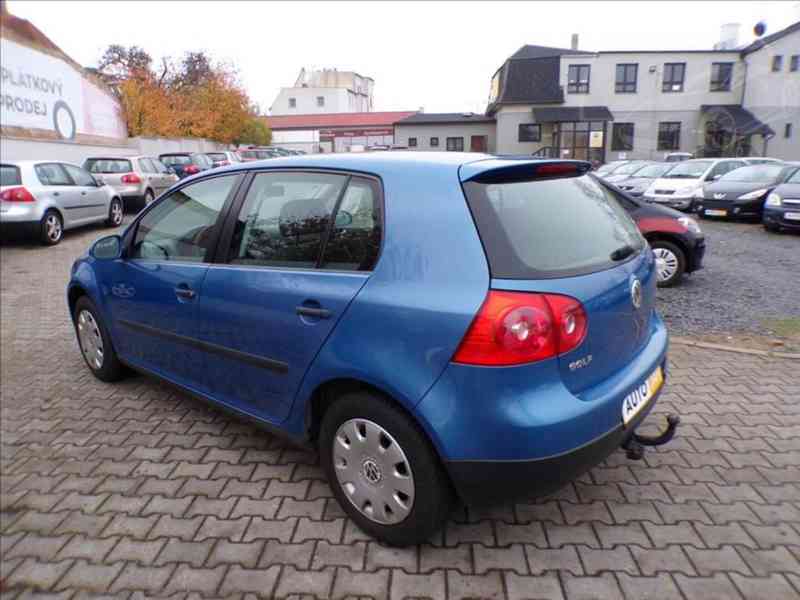 VW Golf 1,4 16V KLIMA,TAŽ.ZAŘ.-Hned odjíždíte - foto 3