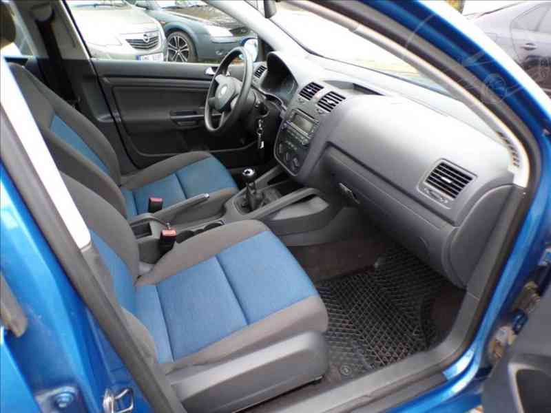 VW Golf 1,4 16V KLIMA,TAŽ.ZAŘ.-Hned odjíždíte - foto 11