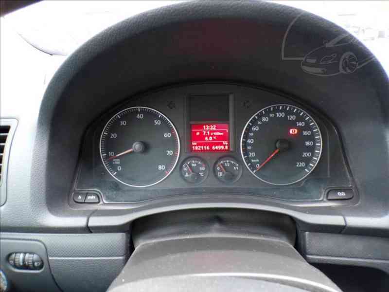 VW Golf 1,4 16V KLIMA,TAŽ.ZAŘ.-Hned odjíždíte - foto 6