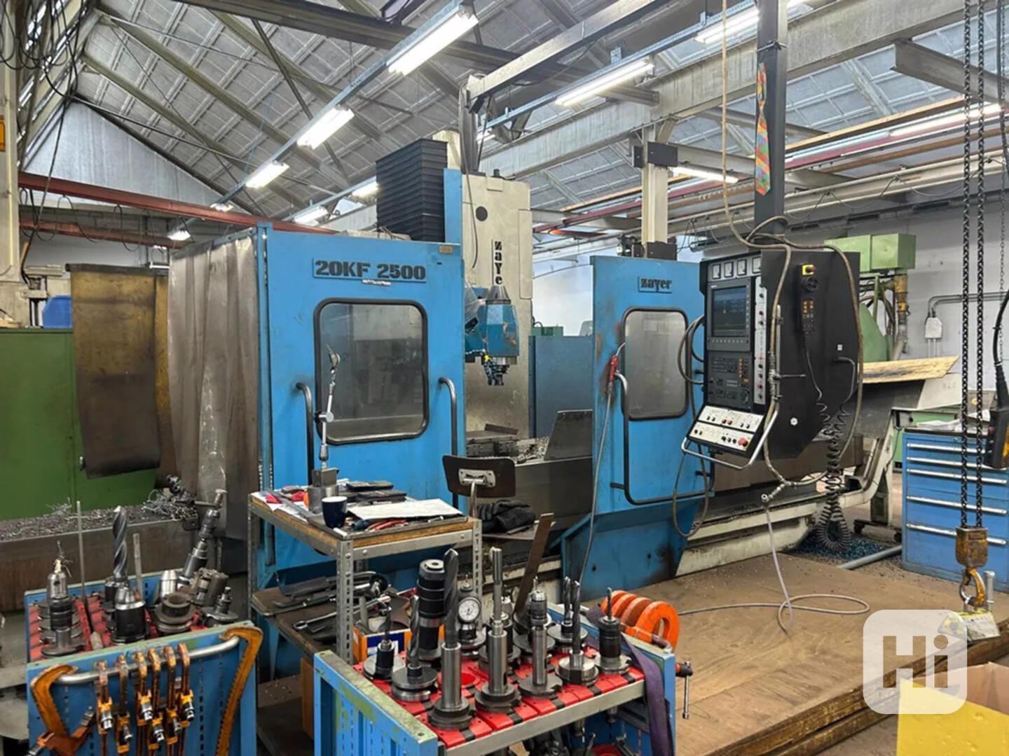 Univerzální CNC frézka, BT50, 28 kW , ZAYER 20 KF 2500 - foto 1