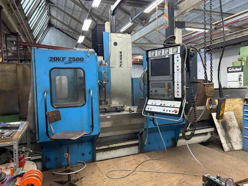 Univerzální CNC frézka, BT50, 28 kW , ZAYER 20 KF 2500 - foto 4