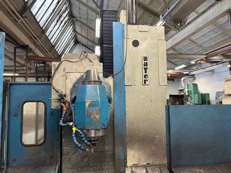 Univerzální CNC frézka, BT50, 28 kW , ZAYER 20 KF 2500 - foto 8