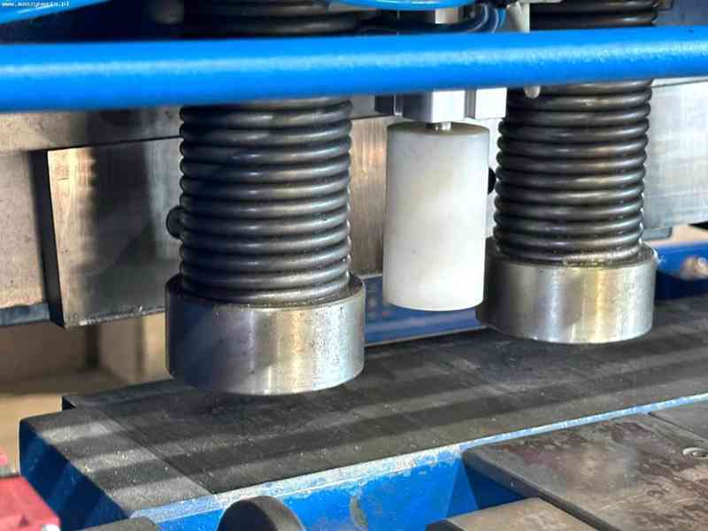 Hydraulické tabulové nůžky BOSCHERT GIZELIS G-CUT 3013 CNC - foto 5