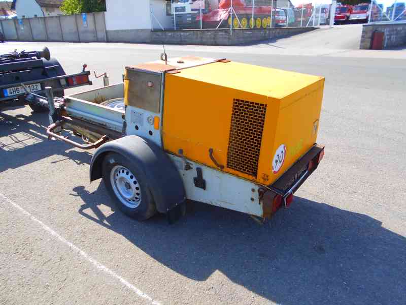 PŘÍVĚS PUMPA PUTZMEISTER - foto 8