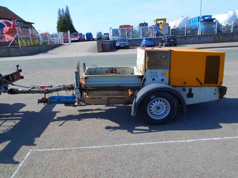 PŘÍVĚS PUMPA PUTZMEISTER - foto 4