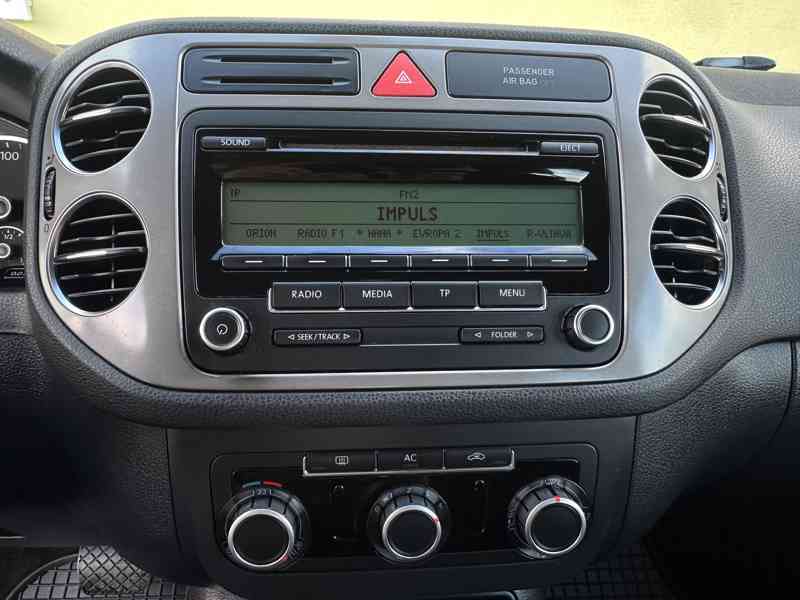 Volkswagen Tiguan 2.0TDi 4x4/DSG/Tažné/Tempomat - foto 22